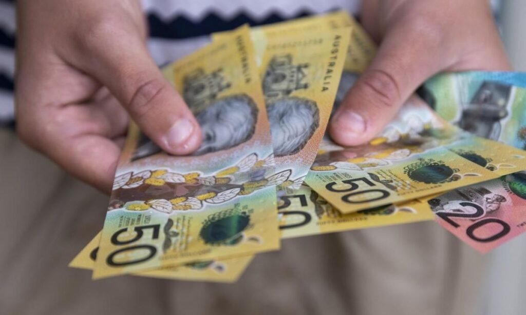 Australia $3,248 Family Tax Boost 2025 